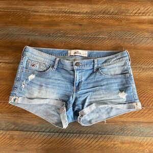 Women’s Hollister Jean Shorts Denim Size 28